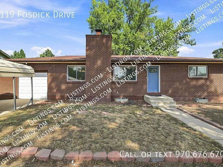 1119 Fosdick Dr — Photo 2