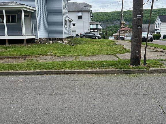 2nd image of 274 Ridge St