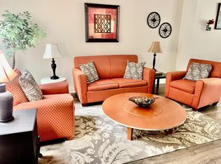 440 Hurston Cres, Charlotte, NC 28208