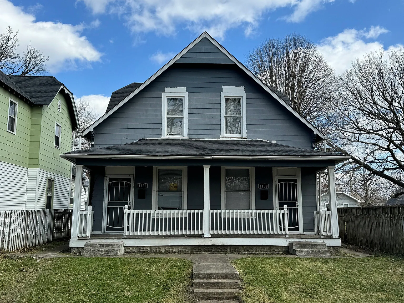 1109 N Dearborn St photo 1