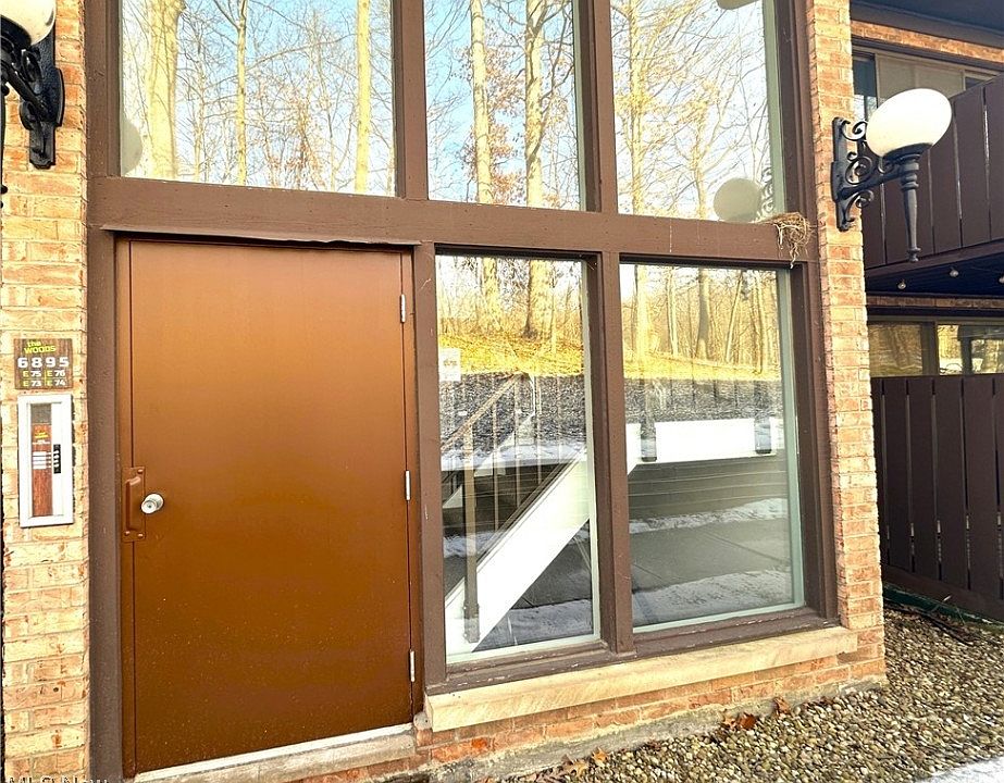 1st image of 6895 Carriage Hill Dr #74