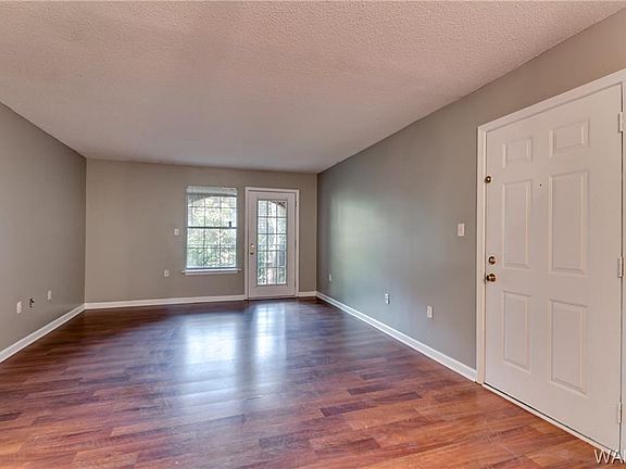2nd image of 2515 Veterans Memorial Pkwy APT 313