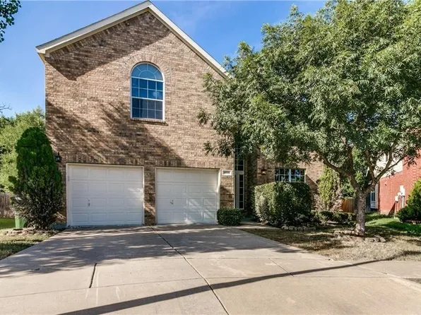 1805 Cartman Rd, Garland, TX 75040
