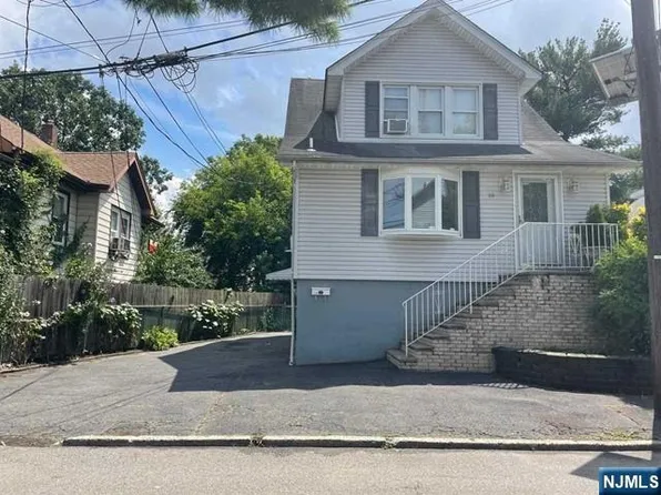 19 Henches Pl, Little Ferry, NJ 07643
