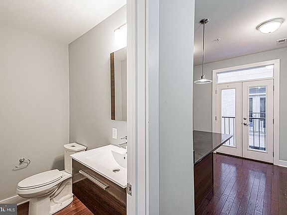 5th image of 2012 W Girard Ave APT 5B