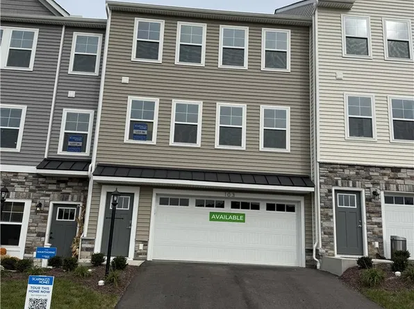 29 Kings Rd #103, Washington, PA 15301