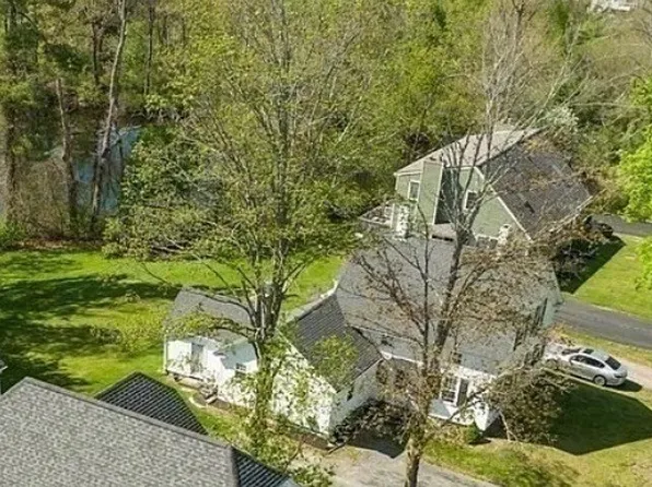 7 Mill St, Northborough, MA 01532