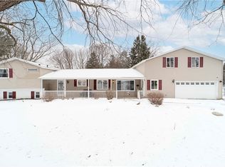 5021 Bradbury Dr, Syracuse, NY 13215