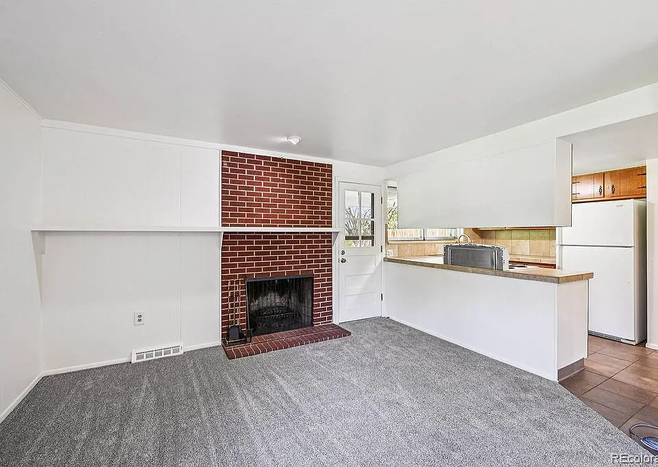 6741 E Ithaca Pl #6741