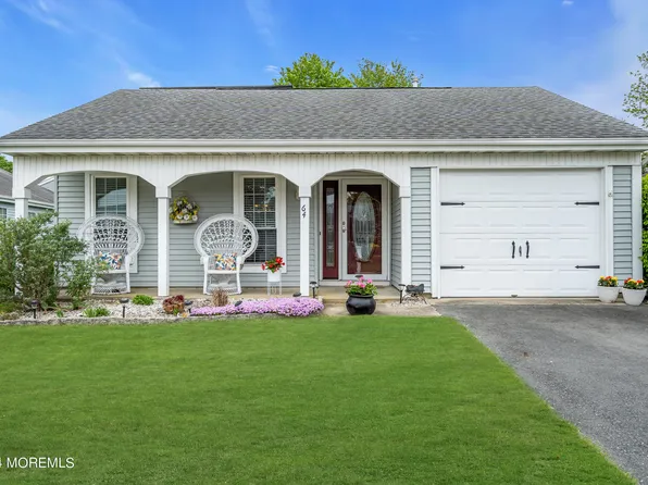 64 Hastings Road, Manchester, NJ 08759