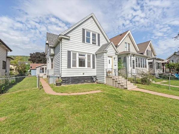 4213 W 5th St, Duluth, MN 55807
