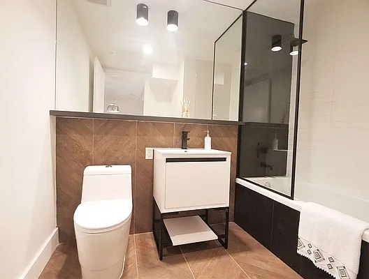 Rented by EXR | media 54