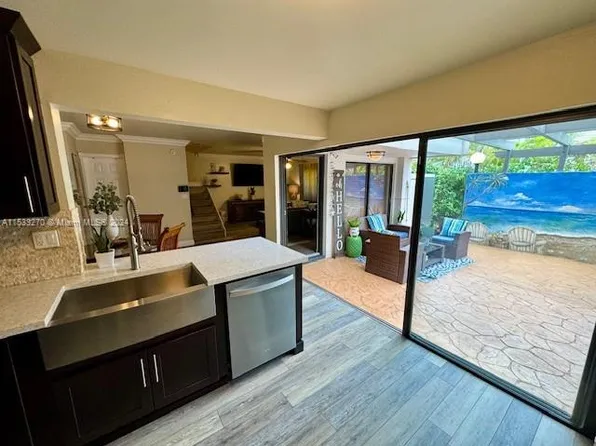 4700 SW 67th Ave APT P17, Miami, FL 33155