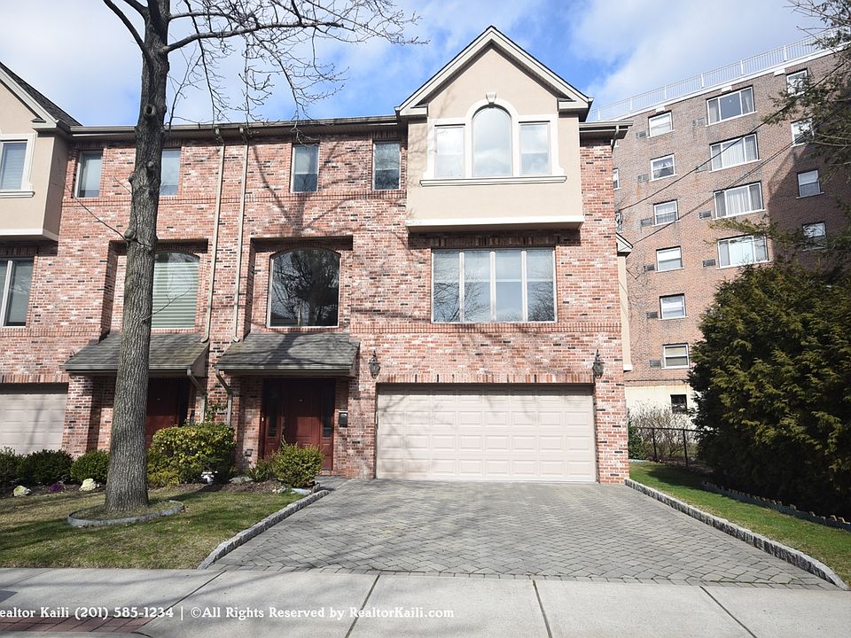 1st image of 415 Fairview Ave #415