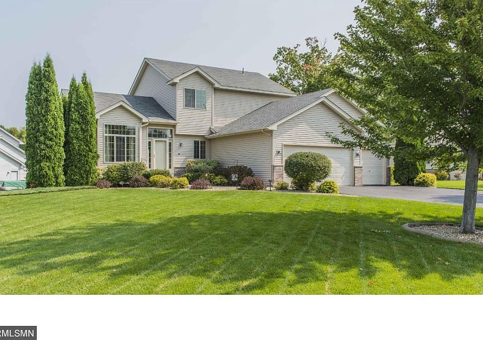 1st image of 12392 Red Oak Ct
