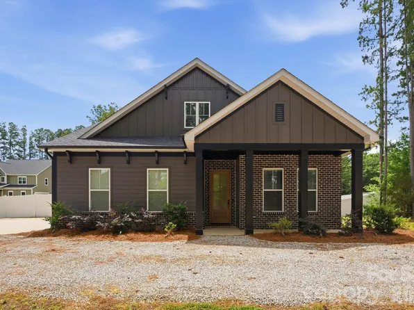 322 Shinnville Rd, Mooresville, NC 28115