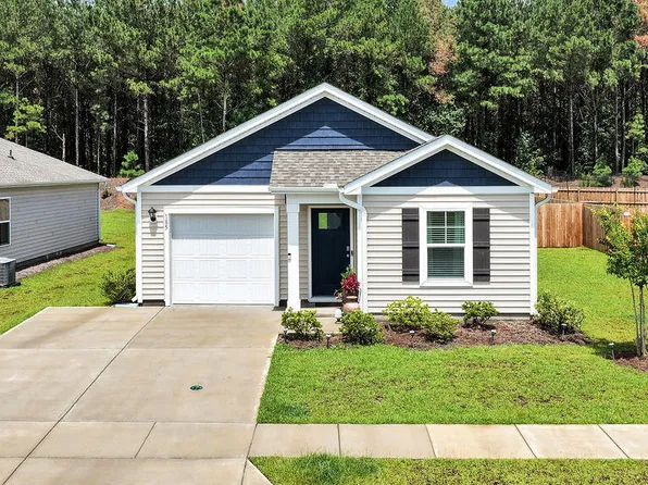 185 Kite Circle NE, Bolivia, NC 28422