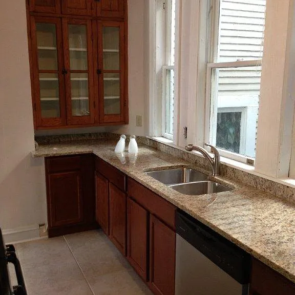 1705 Pleasant St #A — Photo 8