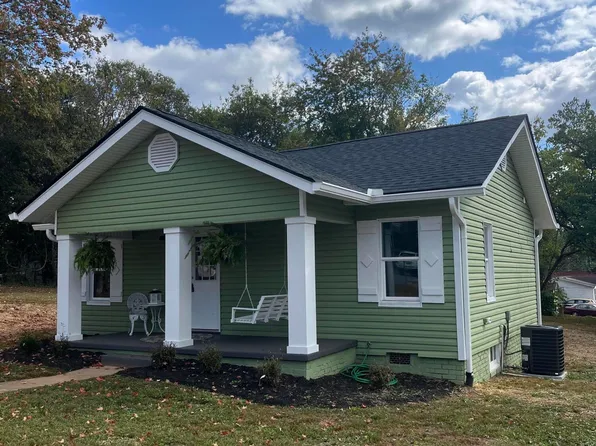 2400 Brown Ave, Knoxville, TN 37917