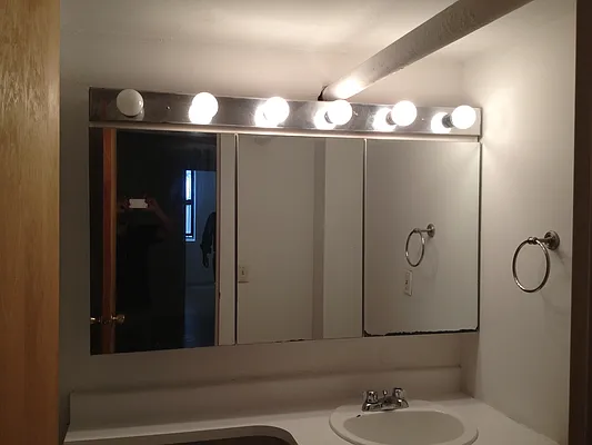 Rented by Sky Management | media 68