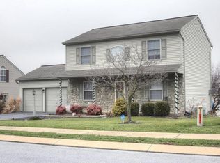 3941 Birchwood Ln, Columbia, PA 17512