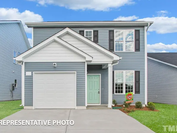 304 Sturgeon St, Smithfield, NC 27577