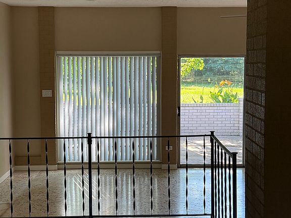 5th image of 1102 Fay Rd