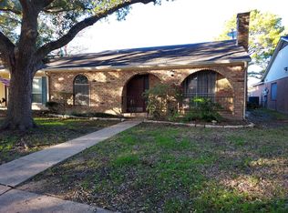 5880 Townhouse Ln, Beaumont, TX 77707