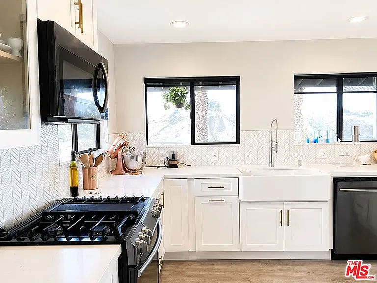 11615 Grande Vista Dr — Photo 7