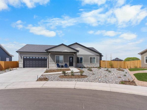 1445 Magpie Gulch St