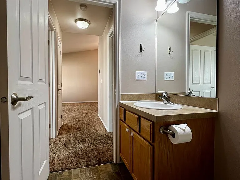 1006 S 91st Ave #2 — Photo 9