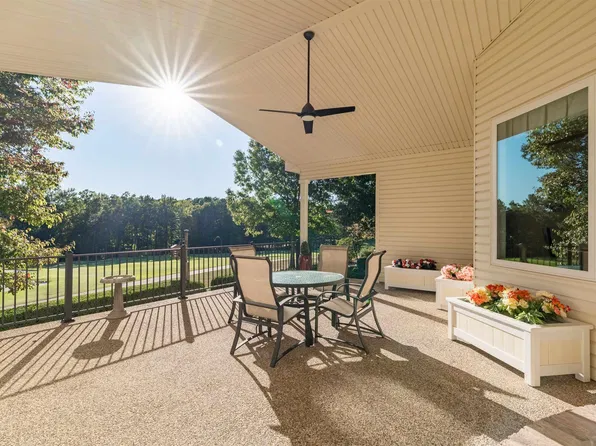 26 Elcano Dr, Hot Springs Village, AR 71909
