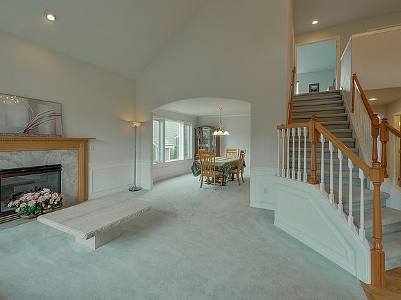 3rd image of 16325 SE 266th Pl