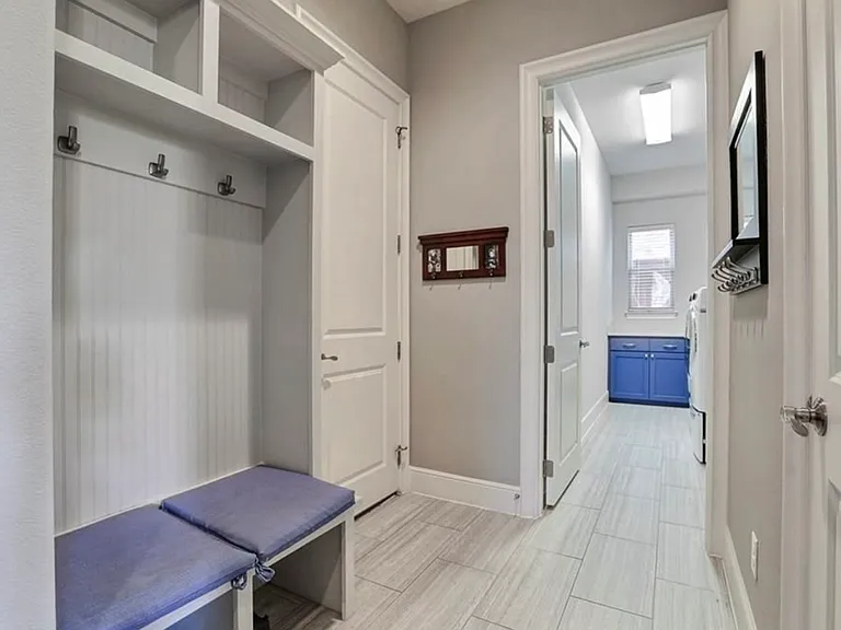 127 Whispering Hills Ct — Photo 21