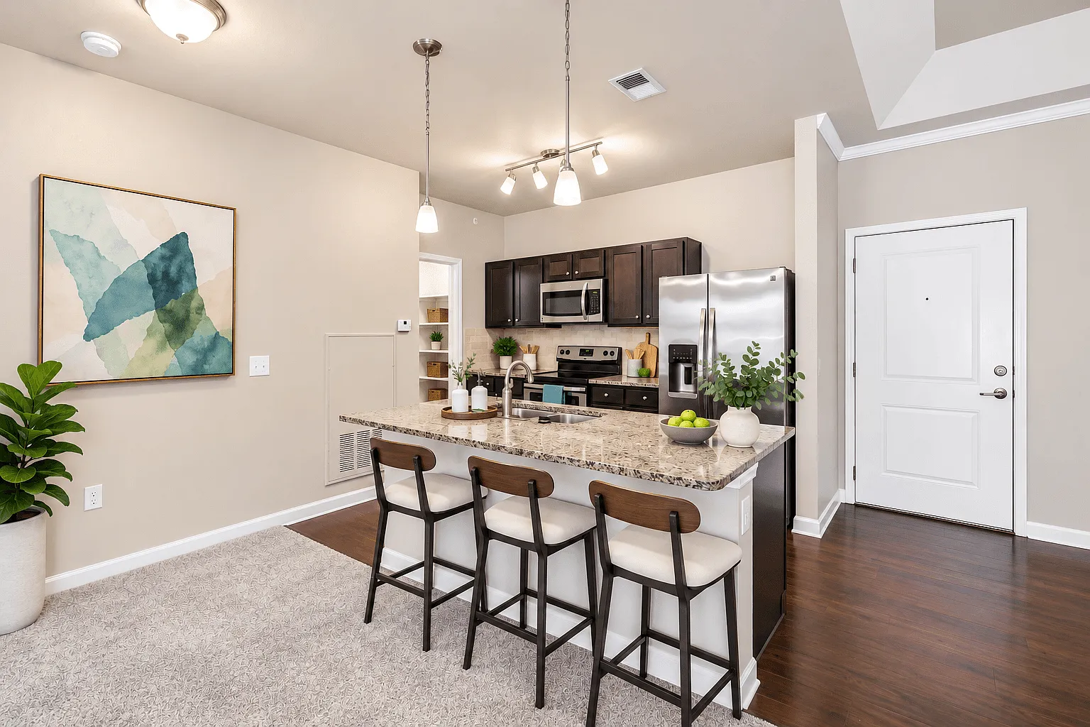 Creekside at Greenlawn Apartment Homes — Photo 2