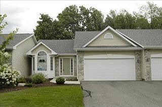 3rd image of 476 Potters Dr
