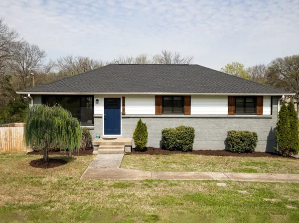 909 N Graycroft Ave, Madison, TN 37115