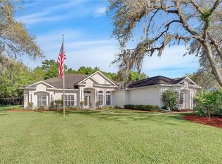 398 N Pine Meadow Dr, Debary, FL 32713