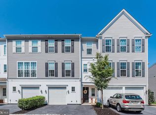 3271 Lark Way, Mechanicsburg, PA