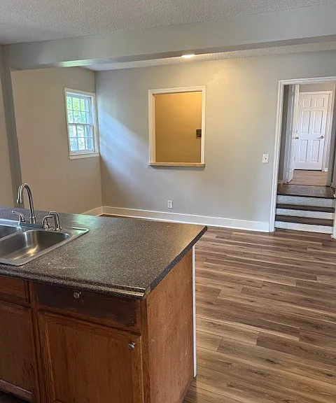 203 Treutland Ave #A — Photo 5