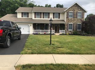 3003 Burton Dr, Gilbertsville, PA 19525