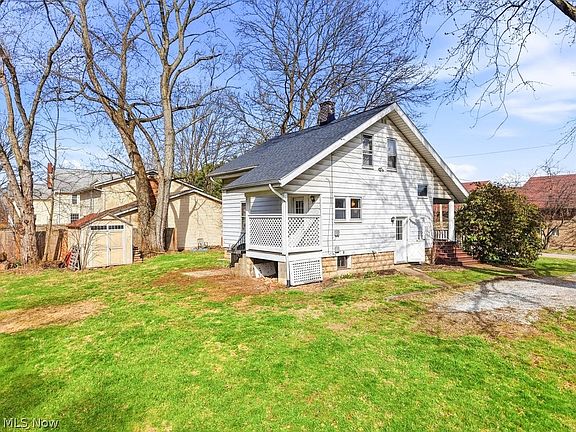 5th image of 2410 Munroe Falls Ave