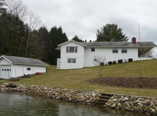 6263 Old Ferry Rd, Hiwassee, VA 24347