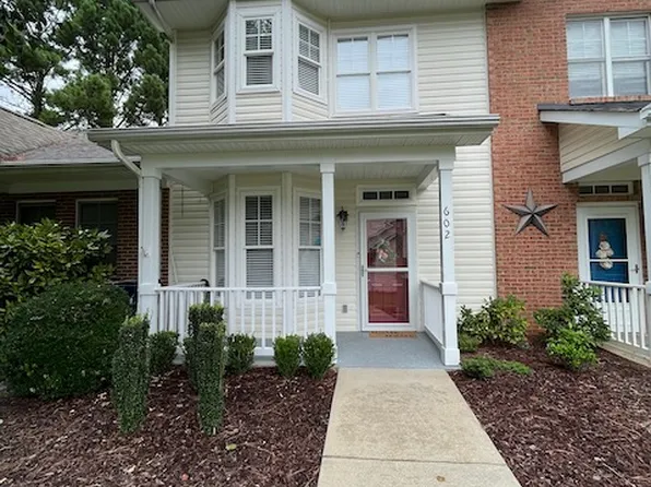 602 Stone Village Dr, Fort Mill, SC 29708