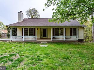 2109 Gore Dr, Haymarket, VA 20169