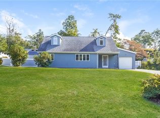 12 Beacon Ln, Rye Brook, NY 10573