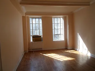 Sold by Manhattan Network Inc.