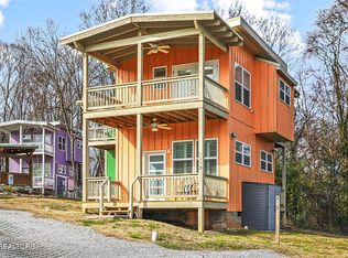 2513 Orchard House Way, Knoxville, TN 37921