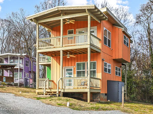 2513 Orchard House Way, Knoxville, TN 37921