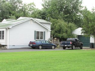 11108 Cedar Ln, Bealeton, VA 22712